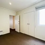 Rent 2 bedroom apartment in Melbourne