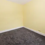 Rent 3 bedroom flat in Wales