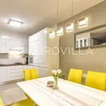 Rent 2 bedroom apartment of 98 m² in Zagreb