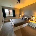 Rent 4 bedroom flat of 51 m² in Slough