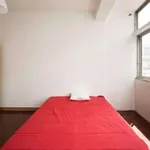 Rent a room in lisbon