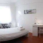 Rent a room in lisbon