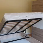 Alugar 4 quarto apartamento em Coimbra