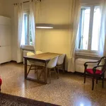 Rent 1 bedroom apartment of 55 m² in vicenza