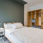 Miete 4 Schlafzimmer wohnung von 12 m² in Berlin