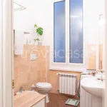 Rent 4 bedroom apartment of 121 m² in Genova