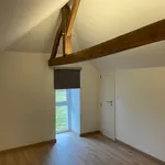 Maison de 300 m² avec 4 chambre(s) en location à Habay