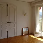 Rent 5 bedroom apartment of 162 m² in Marseille