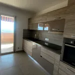 Appartement de 85 m² avec 3 chambre(s) en location à Nice