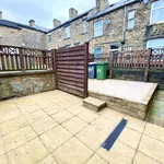 Rent 3 bedroom house in Kirklees