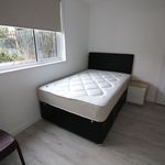 Rent 4 bedroom flat in West Midlands