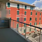 Affitto 4 camera appartamento di 102 m² in Savona