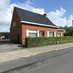 Huur 2 slaapkamer huis van 540 m² in Oostkamp