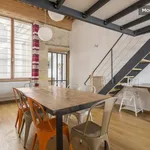 Appartement de 120 m² avec 2 chambre(s) en location à Lyon