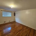 Rent 2 bedroom apartment in Staten Island