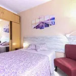 Rent a room of 80 m² in madrid