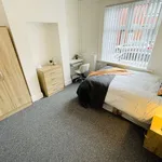 Rent 4 bedroom house in Stoke-on-Trent