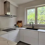 Huur 3 slaapkamer huis van 630 m² in Rhode-Saint-Genèse