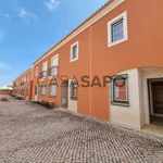 Rent 3 bedroom house of 150 m² in Alcantarilha e Pêra