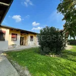 Rent 5 bedroom house of 258 m² in Vigarano Mainarda