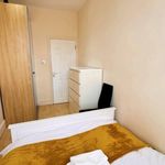 Rent 3 bedroom flat in Willesden Green