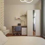 Rent a room in lisbon