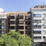 Rent a room of 200 m² in madrid