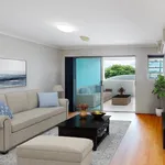 Rent 1 bedroom apartment in Taringa