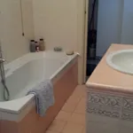 Rent 2 bedroom apartment in Milan