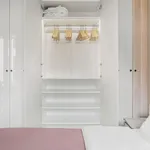 Miete 2 Schlafzimmer wohnung von 69 m² in Berlin