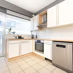 Huur 3 slaapkamer appartement in Uccle