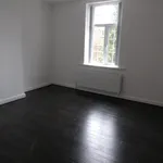 Rent 2 bedroom flat in Blackburn