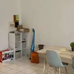 Rent 2 bedroom apartment of 50 m² in Viry-Châtillon