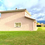 Rent 6 bedroom house of 179 m² in Voiron