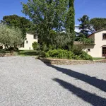 Rent 12 bedroom apartment of 300 m² in Cortona