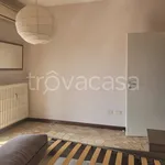 Rent 2 bedroom apartment of 65 m² in Rho