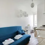 Rent 1 bedroom apartment of 10 m² in Paris