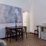 Rent a room of 75 m² in barcelona