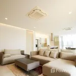 Rent 3 bedroom house of 350 m² in Bangkok