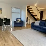 Rent 4 bedroom apartment in Christchurch