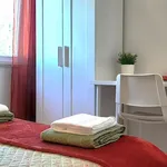 Rent 4 bedroom apartment in Lisbon