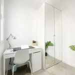 Rent 4 bedroom apartment of 13 m² in Madrid