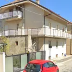 Affitto 3 camera appartamento di 90 m² in Chieti