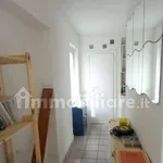 Affitto 3 camera appartamento di 35 m² in Rome