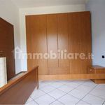 Affitto 2 camera appartamento di 55 m² in Colle Brianza