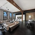 Rent 2 bedroom house of 277 m² in New York City