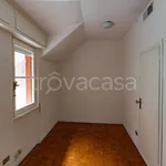 Rent 3 bedroom house of 80 m² in Oliveto Lario