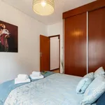 Rent 2 bedroom apartment in Porto