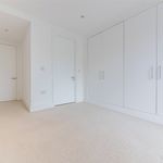 Rent 2 bedroom flat in Cambridge