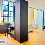 Affitto 2 camera appartamento di 63 m² in Milan